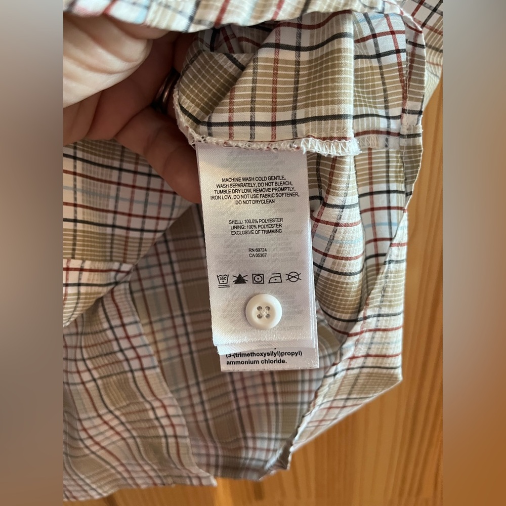 Columbia Men’s Red,‎ Tan and Black Plaid Shirt Size Large - Picture 12 of 13